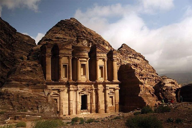 A Full Day Trip To Petra From Amman - The Treasury and Petra’s central route