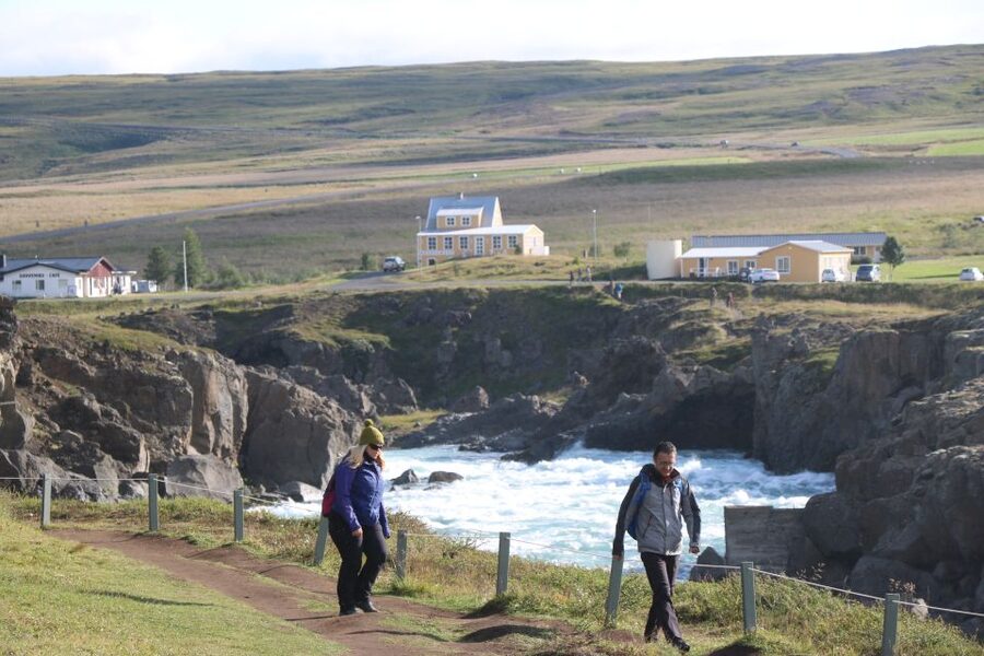Akureyri: Day Trip to Goðafoss, Lake Mývatn & Nature Baths - Guides, vehicles, and pickup details