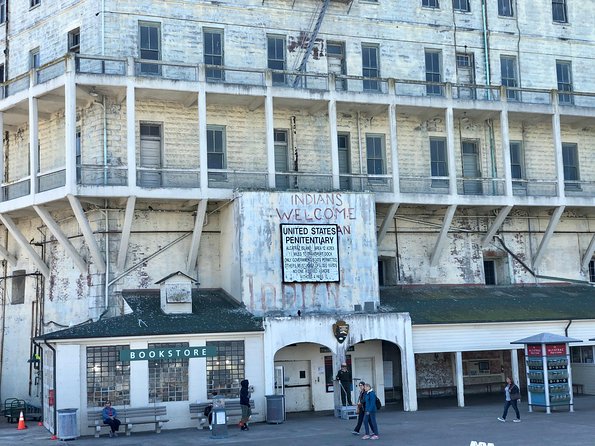 Alcatraz Tour Plus Muir Woods and Sausalito Day Trip - Sausalito, one hour by the bay