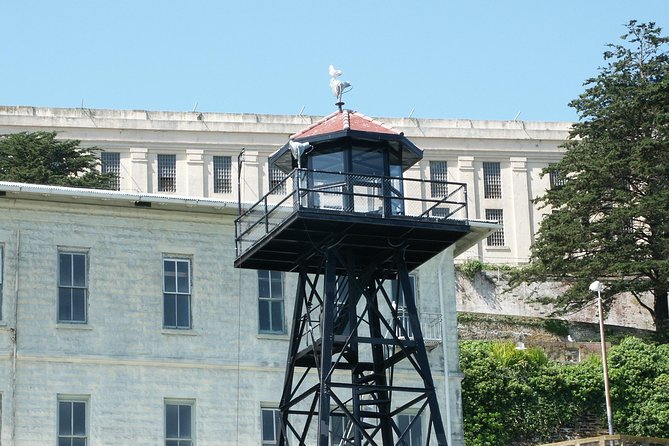 Alcatraz Tour Plus Muir Woods and Sausalito Day Trip - Alcatraz and the Cellhouse audio tour