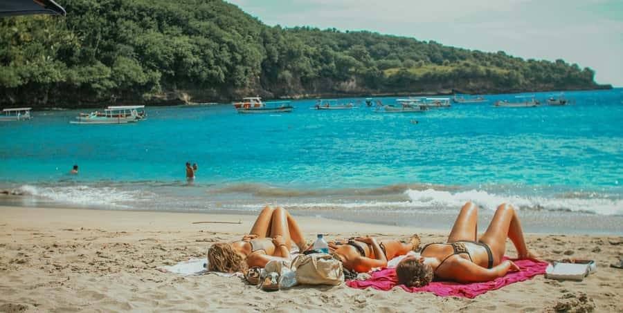 Amed: Tirta Gangga, Jemeluk Bay, & Virgin Beach Day Trip - Tirta Gangga and its giant koi