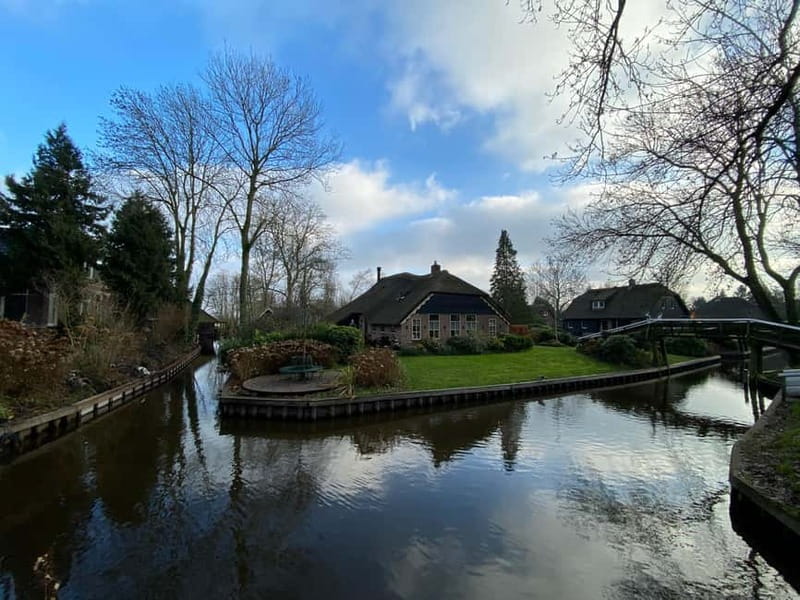 Amsterdam: Giethoorn, Afsluitdijk and Zaanse Schans Day Trip - Should you book it?