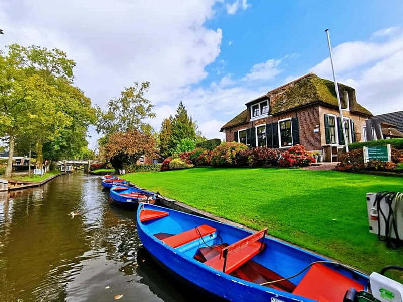 Amsterdam: Giethoorn, Afsluitdijk and Zaanse Schans Day Trip - Why this route works from Amsterdam