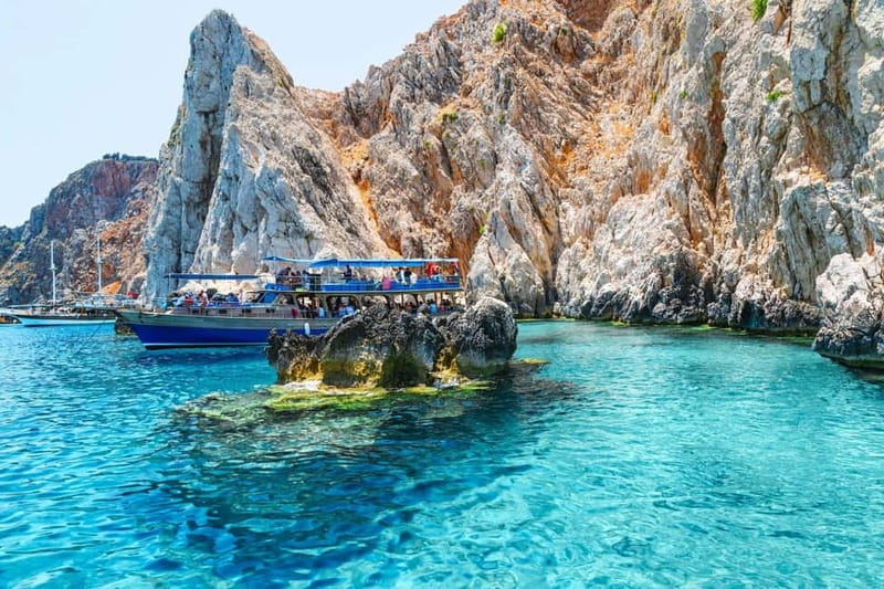 Antalya: Lara Pirate Boat Day Trip w/ Lunch & Soft Drink - What kind of boat trip is this?
