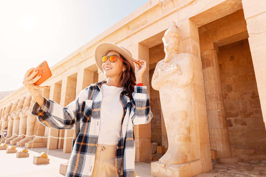 Aswan: Luxor Day Trip with Sunrise Hot Air Balloon & Felucca - Karnak Temple and the avenue of sphinxes