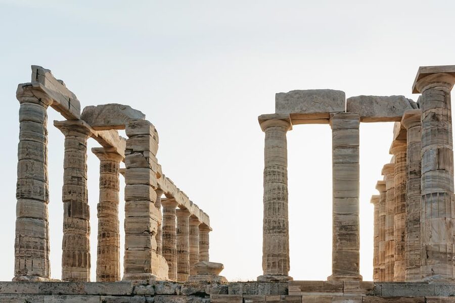 Athens: Cape Sounion & Poseidon Temple Sunset Half-Day Trip - Reaching Cape Sounion and the temple grounds