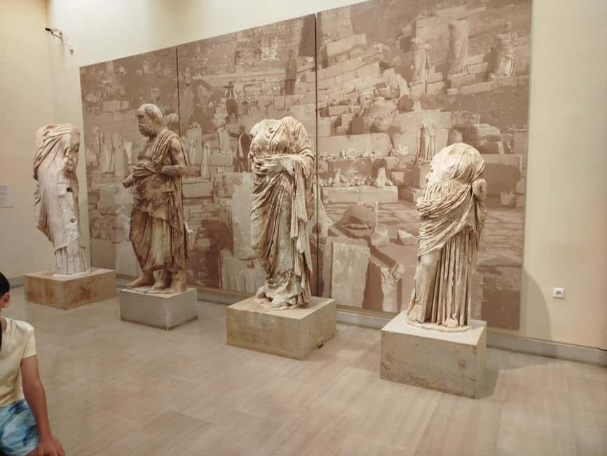 Athens: Delphi and Arachova Day Trip with Guide - The Athens departure requires an early start