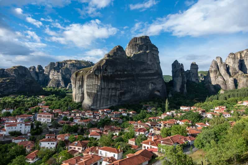 Athens: Meteora Day Trip with Central Pickup & Audio Guide - Key Points Before You Book