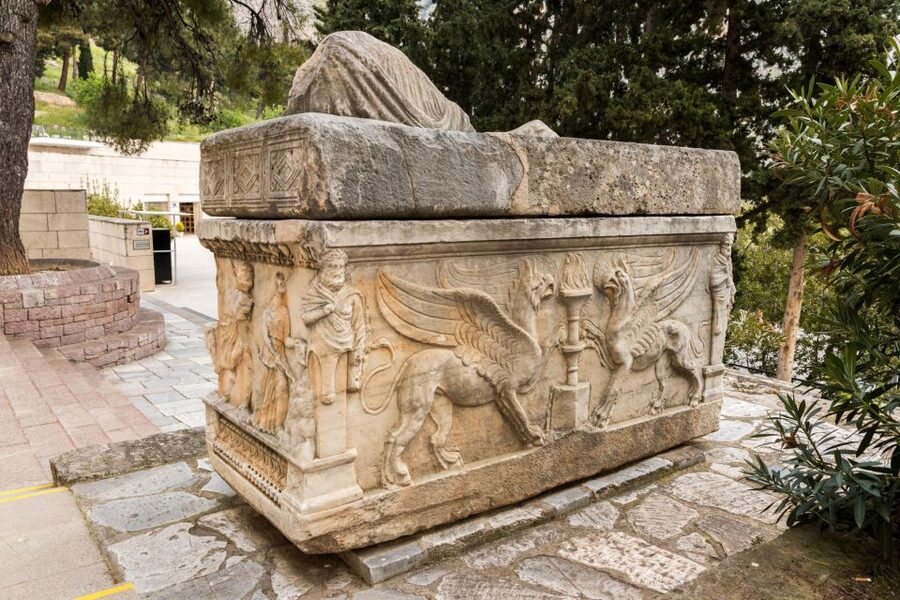 Athens: Small-Group Day Trip Tour to Delphi - The Delphi archaeological site and the Oracle