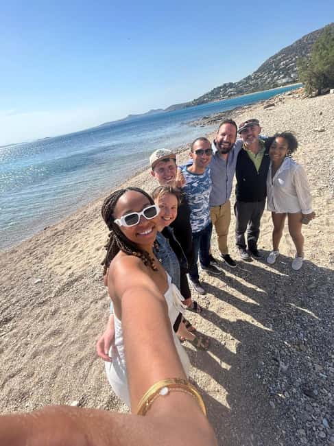 Athens: Sounio Poseidon Temple and Athenian Riviera Day Trip - The guide can make or break the day