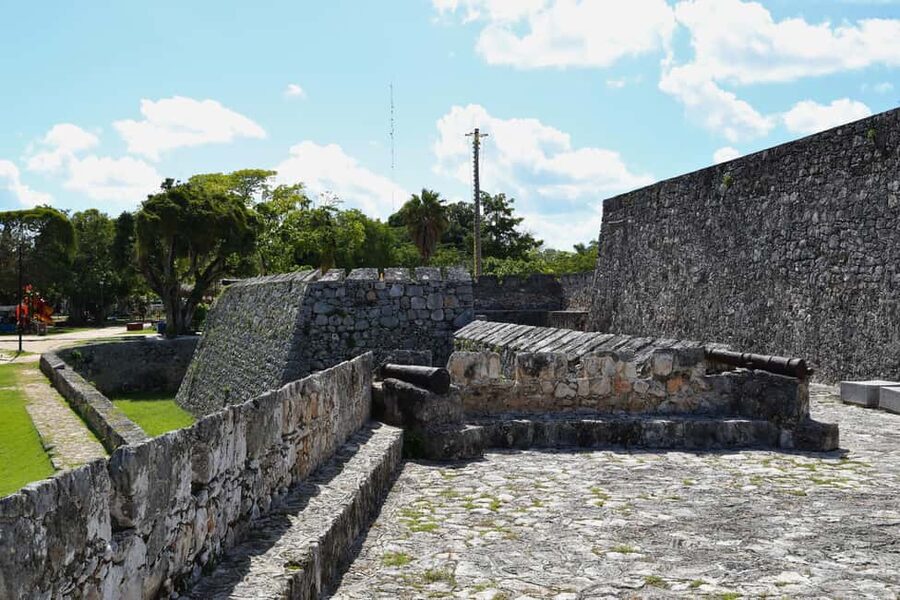 Bacalar: Lagoon, Pirate Canal, Stromatolite Day Trip w/Lunch - Key things to know before visiting Bacalar