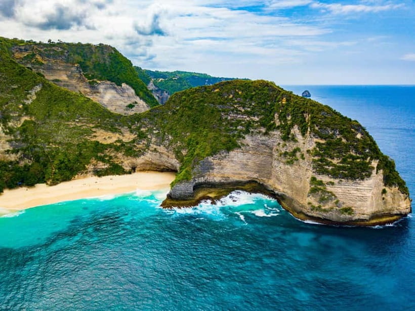 Bali: One Day Trip Nusa Penida with All Inclusive - Angel’s Billabong for a closer coastal look