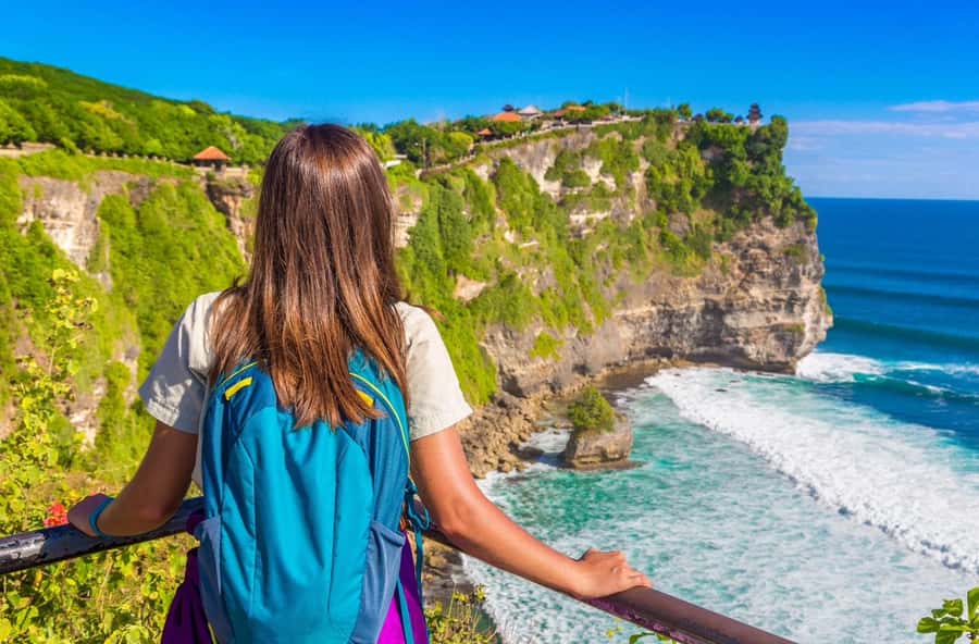 Bali: South Coast Uluwatu, Tanah Lot, and Jimbaran Day Trip - Lunch on the restaurant street