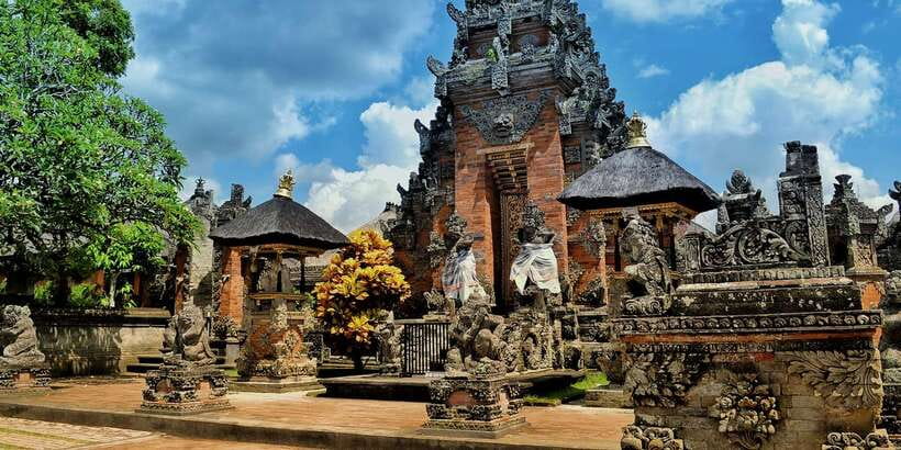 Bali: Ubud Waterfall, Village and Pool Club Day Trip - One Hour Among the Monkeys in Ubud