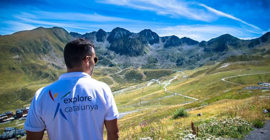 Barcelona: Guided Day Trip to Andorra, France, and Spain - Starting in central Barcelona