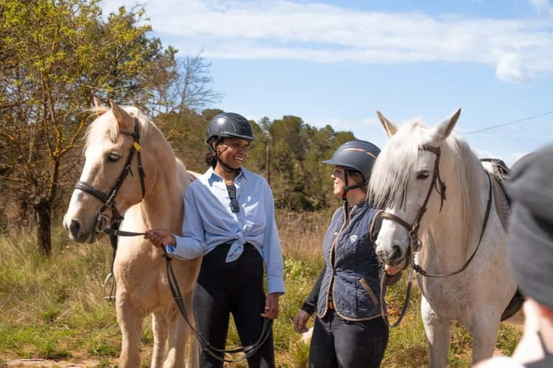 Barcelona: Walking and Horse Riding Day-Trip in Montserrat - Practical tips for a smoother day