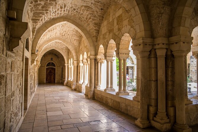 Bethlehem, Jericho, and Qasr El Yahud Day Trip from Jerusalem - What to wear and carry