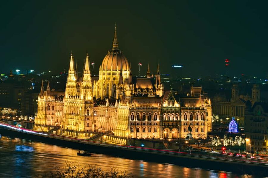 Bratislava and Budapest Guided Day Trip - Bratislava in two hours