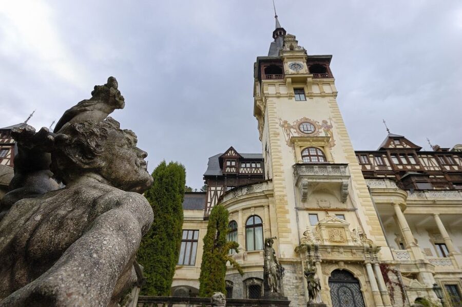 Bucharest: Dracula Castle, Peles Castle & Brasov Old Town - Peleș Castle in Sinaia: the day’s grandest interior