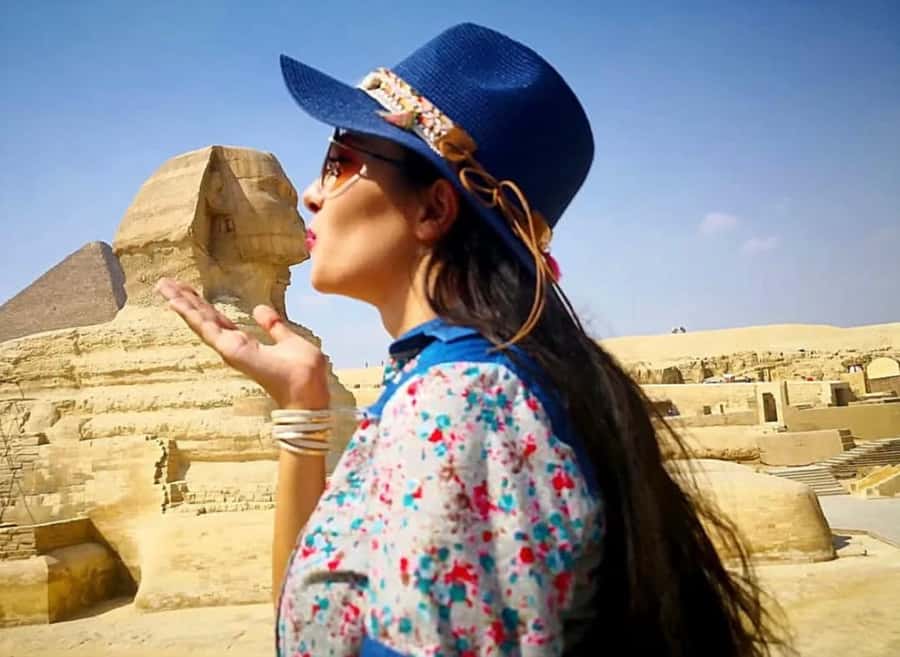 Cairo: Giza Pyramids, Memphis, and Sakkara Day Trip - Who should book this six-hour Cairo tour?