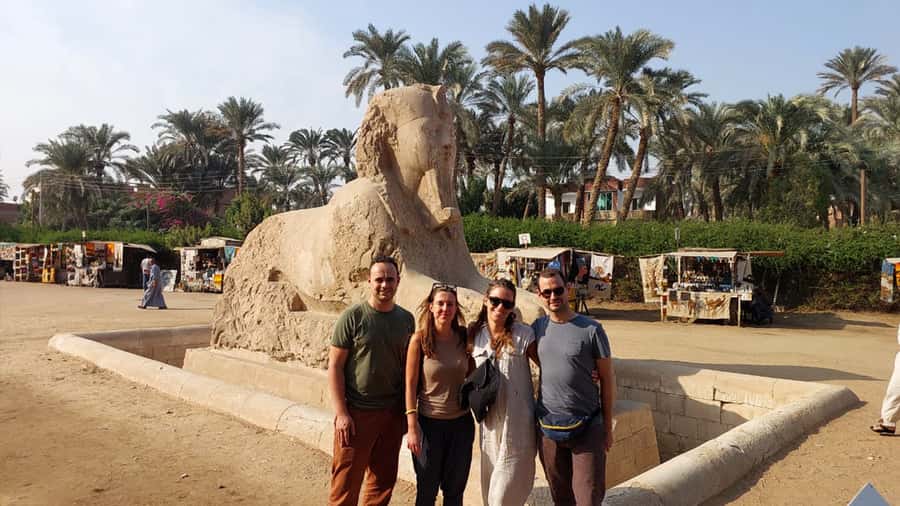 Cairo: Saqqara, Memphis, and Dahshur Day Trip with Lunch - Dahshur’s Bent Pyramid and Red Pyramid