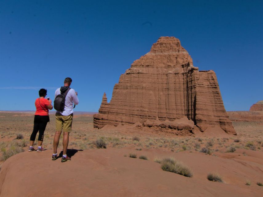 Capitol Reef National Park: Cathedral Valley Day Trip - Lower South Desert Overlook and the first great views