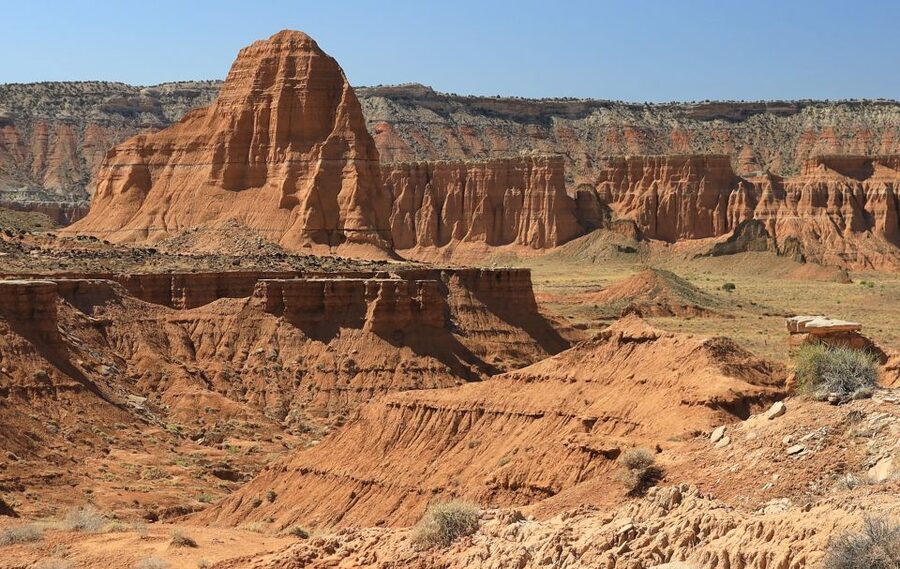 Capitol Reef National Park: Cathedral Valley Day Trip - The Fremont River crossing sets the tone