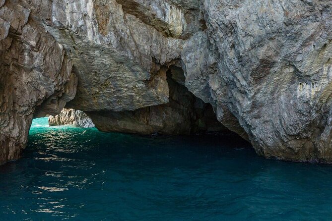 Capri Mini Cruise and City Sightseeing Day Trip from Naples - Key things to know before booking