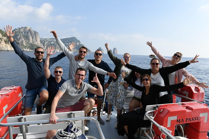 Capri Mini Cruise and City Sightseeing Day Trip from Naples - Guides, group size, and organization