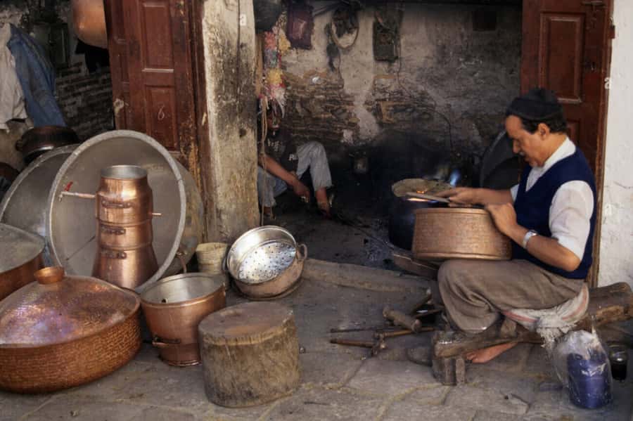Casablanca to Fez: Scenic & Historical Day Trip with Lunch - Kairaouine University and the old Medina