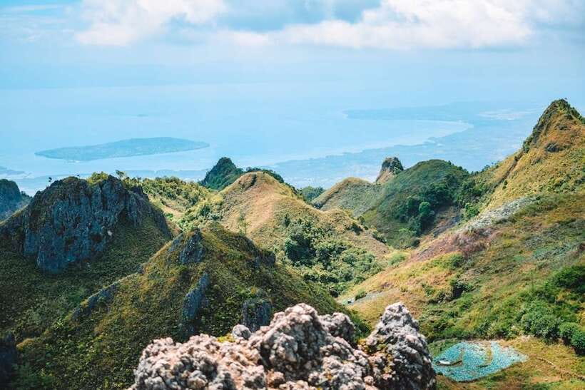 Cebu: Osmeña Peak and Kawasan Falls Canyoneering Day Trip - One Long Cebu Day, Carefully Timed