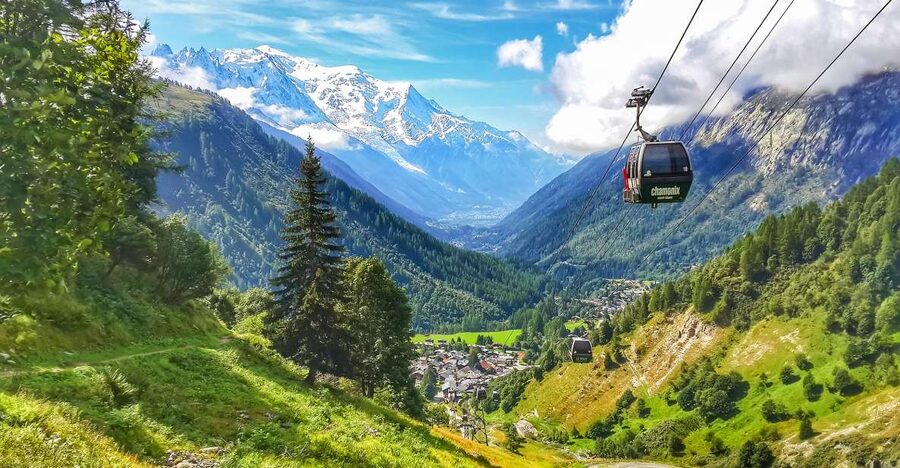 Chamonix & Mont Blanc Scenic Glass-Roof Bus Tour from Geneva - Five things to know before booking