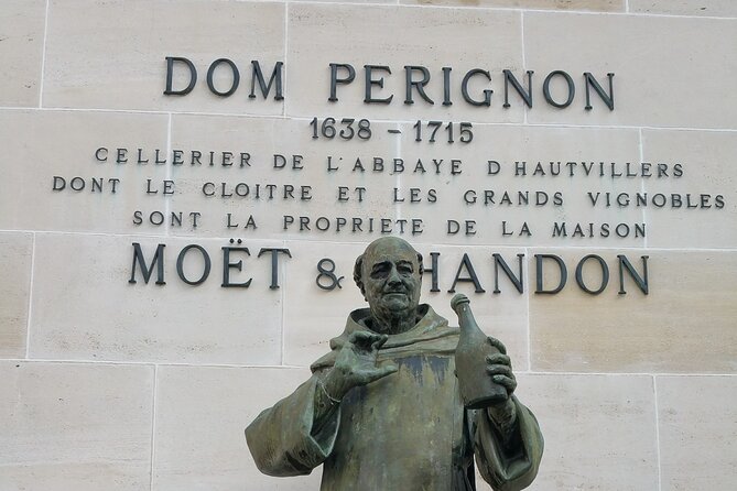Champagne Region Private Day Trip from Paris - Épernay and the smaller grower