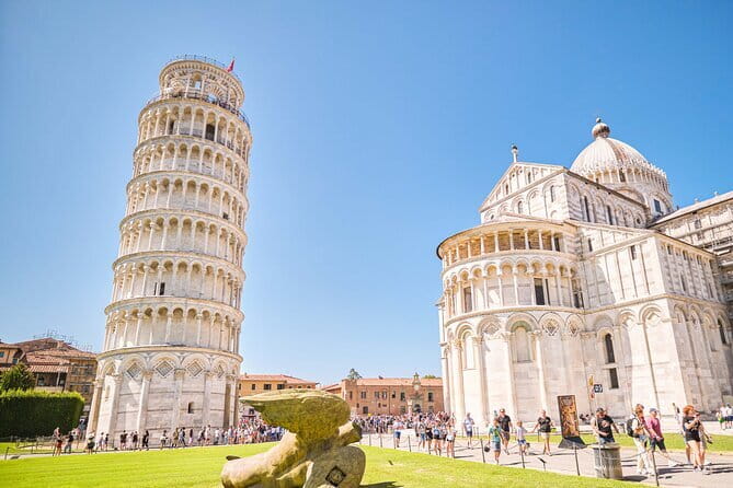 Cinque Terre Day Trip with Optional Hiking or Pisa - Riomaggiore and the return to Manarola
