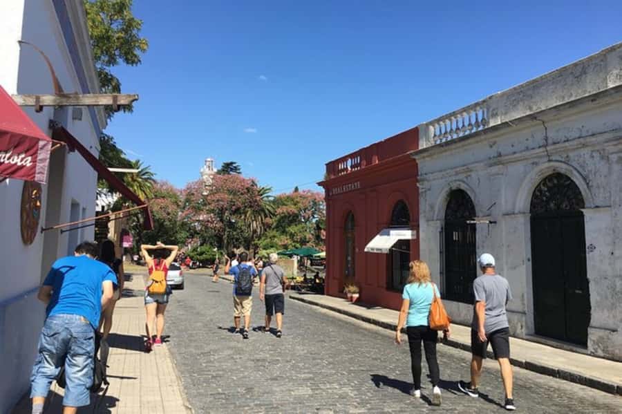 Colonia del Sacramento: Small-Group Day Trip - Why Colonia makes a good day from Buenos Aires