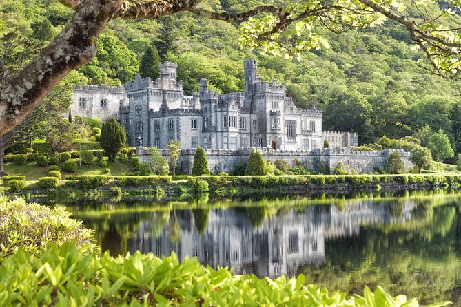 Connemara Day Trip Including Leenane Village and Kylemore Abbey from Galway - Leenane, a 30-minute look at village life