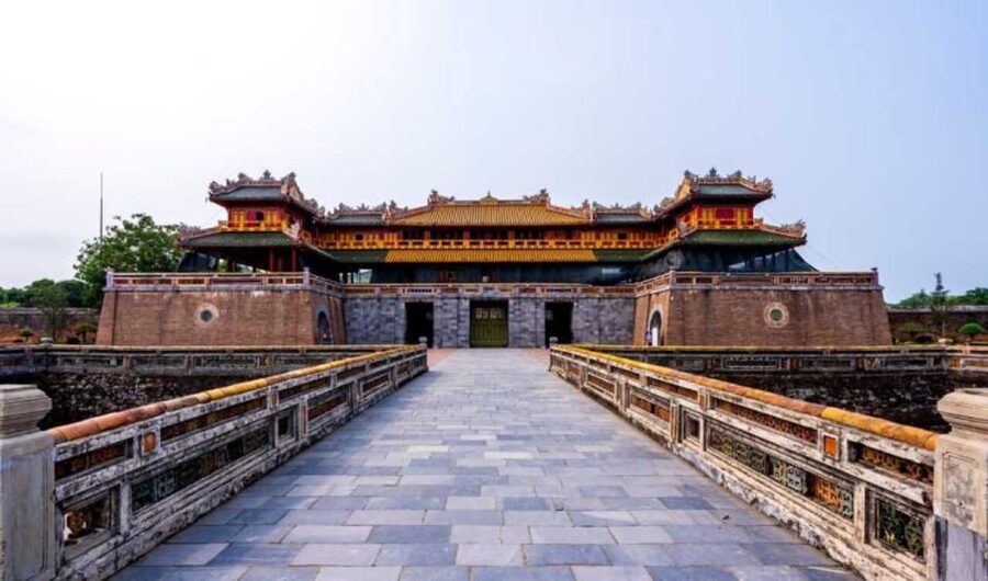 Da Nang: Imperial City of Hue Day Trip with Lunch and Ticket - Entering Hue’s Imperial Citadel