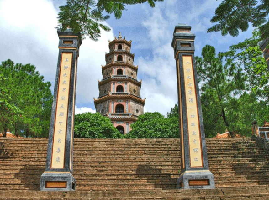 Da Nang: Imperial City of Hue Day Trip with Lunch and Ticket - Weather, walking, and what to bring