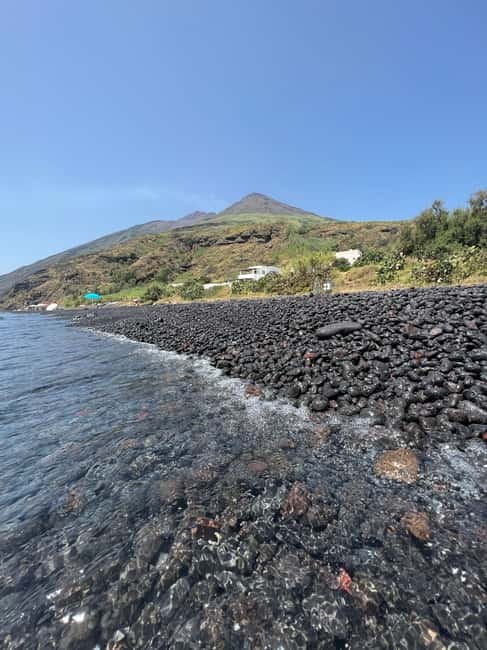 Da Tropea: Day Trip with Vulcano Lipari Stromboli - Lipari: the best stop for a proper walk