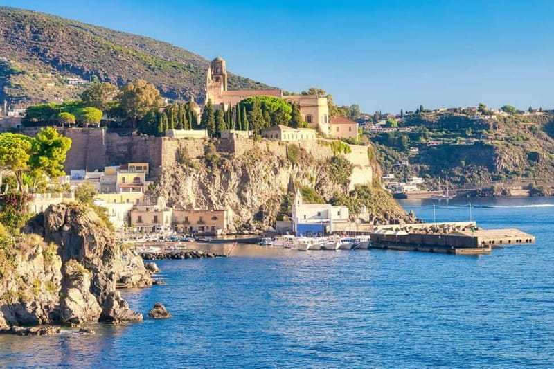 Da Tropea: Day Trip with Vulcano Lipari Stromboli - What the onboard guide adds