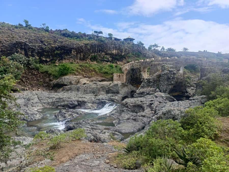 Day trip Debre Libanos, Bule nile George &Portugal Bridge - The return via Mount Entoto