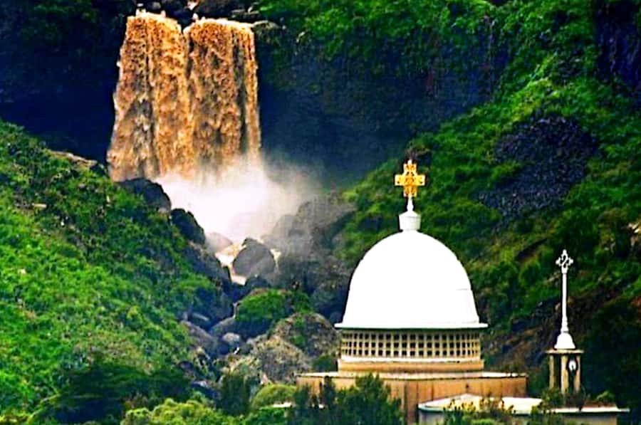 Day trip Debre Libanos, Bule nile George &Portugal Bridge - The drive through the Entoto Mountains