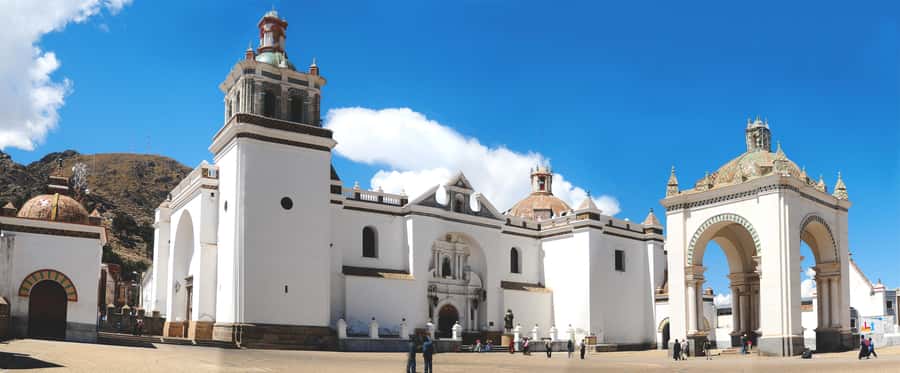 Day Trip from Puno: Explore Sun Island and Copacabana - Why this Puno to Bolivia day trip is appealing