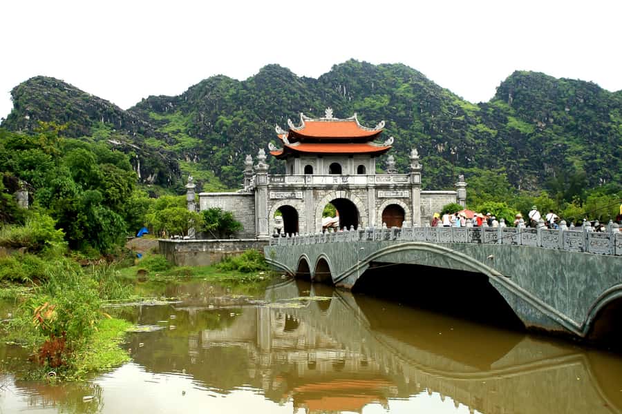 Day Trip: Hoa Lu, Trang An, Mua Cave with Transfer and Lunch - Why this day trip works well from Hanoi