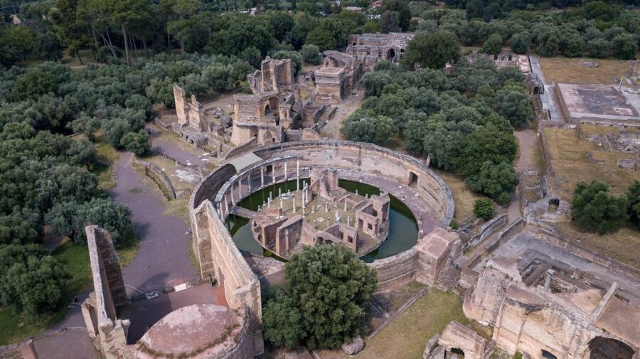 Day trip Rome by car : Tivoli Unesco Villa D'este & Hadrian - Who will enjoy this Tivoli day trip