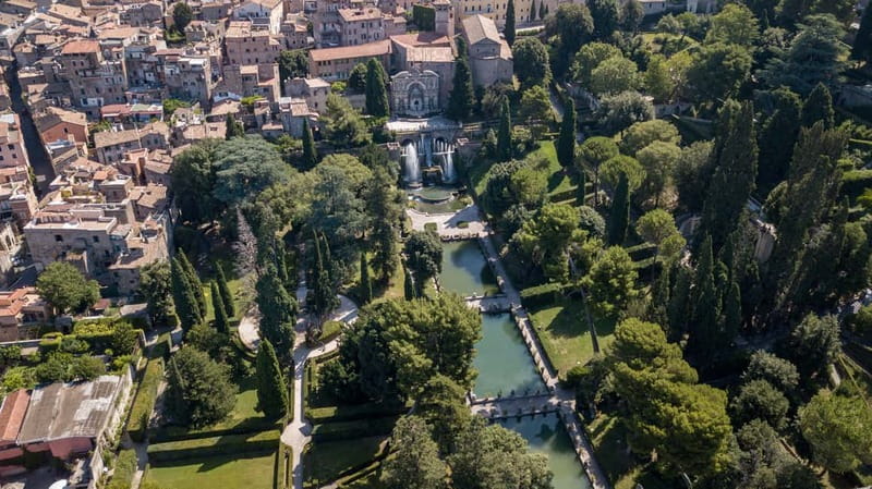 Day trip Rome by car : Tivoli Unesco Villa D'este & Hadrian - Lunch and small comforts along the way