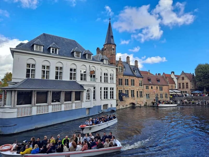 Day trip to Bruges from Paris with canal cruise - The long ride from Paris to Bruges
