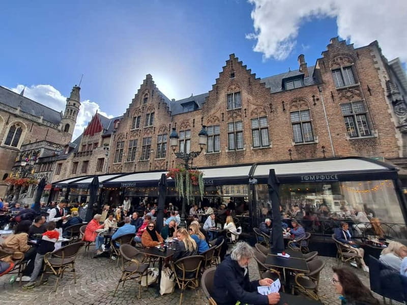 Day trip to Bruges from Paris with canal cruise - The canal cruise and the best water-level views