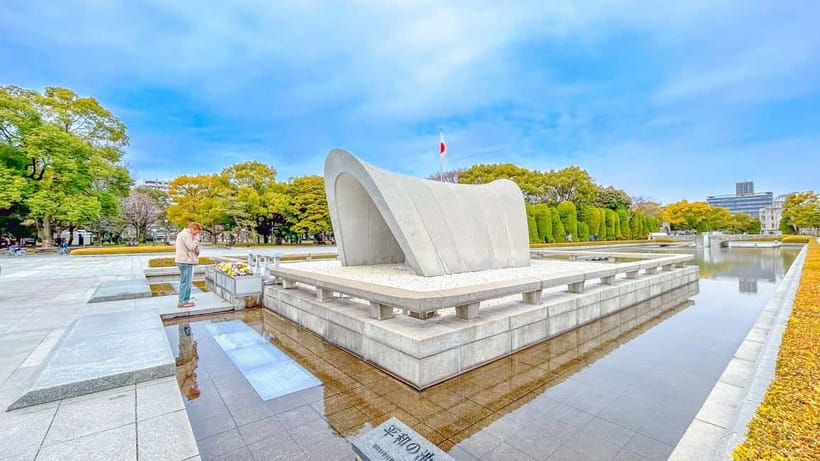 Day Trip to Hiroshima & Miyajima with Itsukushima Shrine - Who Should Book This Experience?