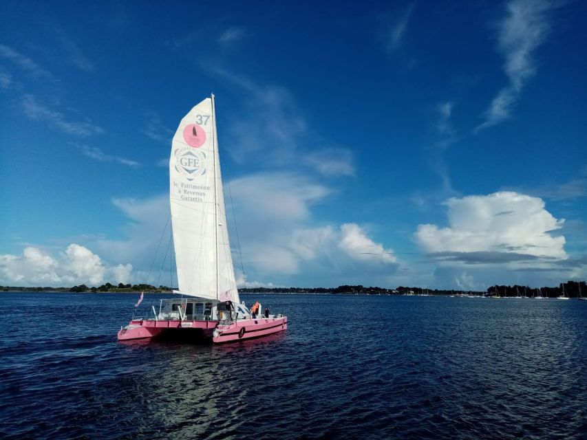 Day trip to Houat Island - What sailing the maxi catamaran feels like